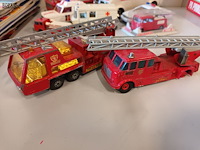 Lot 46 - rescue voertuigen op schaal. 12 stuks. - afbeelding 10 van  14