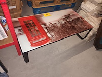Lot 46 - salontafel met glazen blad - afbeelding 2 van  3