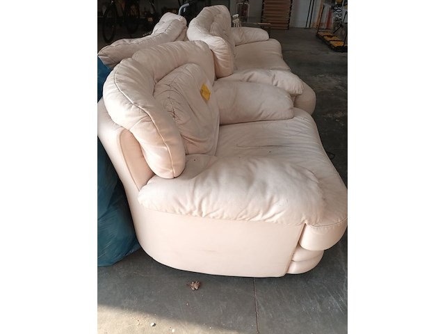 Lot 46 - sofa 1-zit - afbeelding 2 van  3