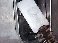 Lot 46 - tuinschaar en kantenmaaier - afbeelding 3 van  5