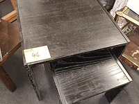 Lot 46 - vintage bijzettafels. 2 stuks - afbeelding 3 van  3