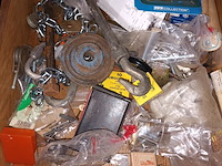 Lot 460 - gereedschap en doe-het-zelf materiaal - afbeelding 4 van  5