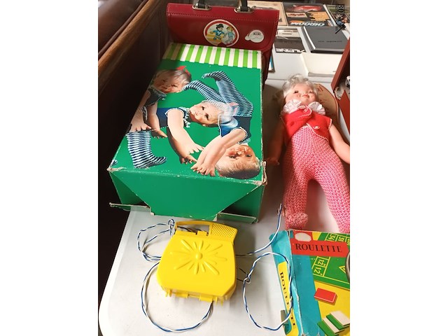 Lot 461 - oud speelgoed. 23 stuks - afbeelding 8 van  8