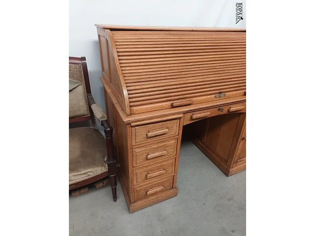Lot 461 - rolluikbureau - afbeelding 2 van  7