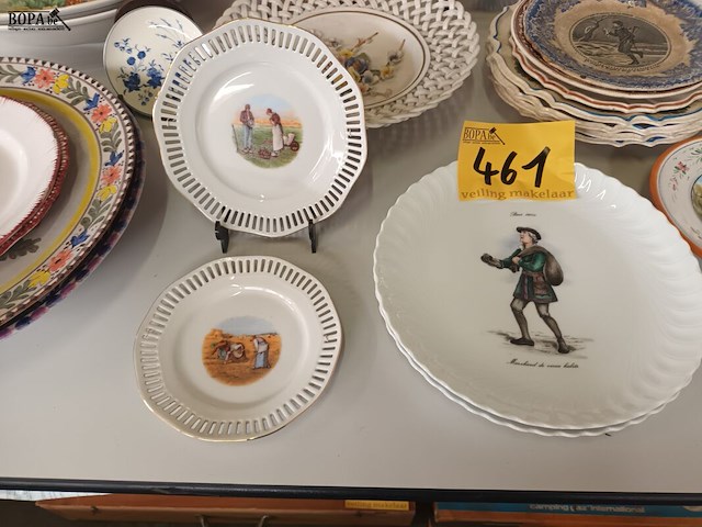 Lot 461 - sierborden. 30 stuks - afbeelding 4 van  5