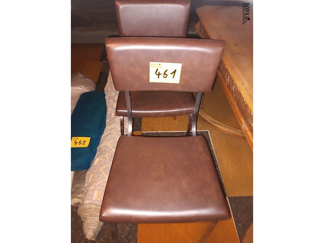 Lot 461 - stoelen. 2 stuks - afbeelding 1 van  2