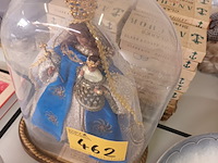 Lot 462 - glazen globe met maria - afbeelding 3 van  3