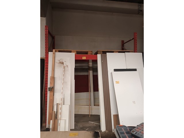 Lot 463 - pallet stellingrek - afbeelding 1 van  2