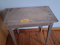 Lot 464 - houten boerentafel - afbeelding 1 van  1