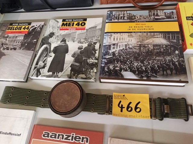 Lot 466 - militairia. 24 stuks - afbeelding 3 van  6