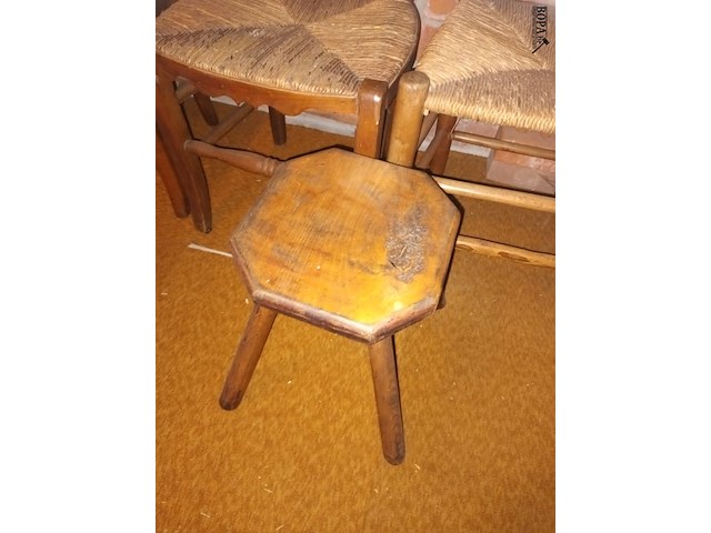 Lot 468 - kerkstoelen, krukje en stoel. 4 stuks - afbeelding 4 van  4