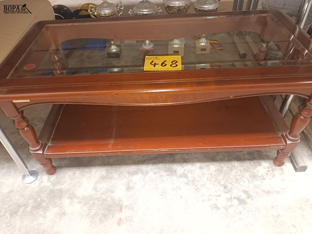 Lot 468 - salontafel - afbeelding 1 van  4