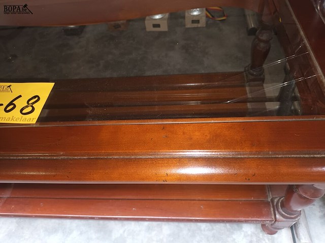 Lot 468 - salontafel - afbeelding 3 van  4
