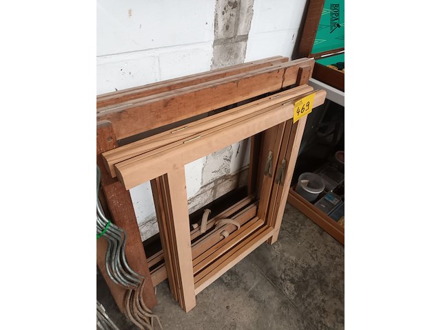 Lot 469 - houten schragen. 4 stuks - afbeelding 3 van  3