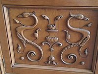 Lot 47 - antieken belgische barkast in massief eikenhout - afbeelding 2 van  5