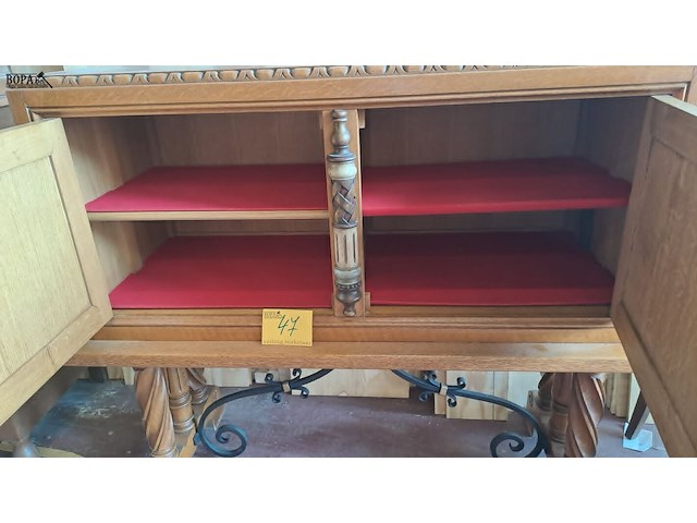Lot 47 - antieken belgische barkast in massief eikenhout - afbeelding 4 van  5