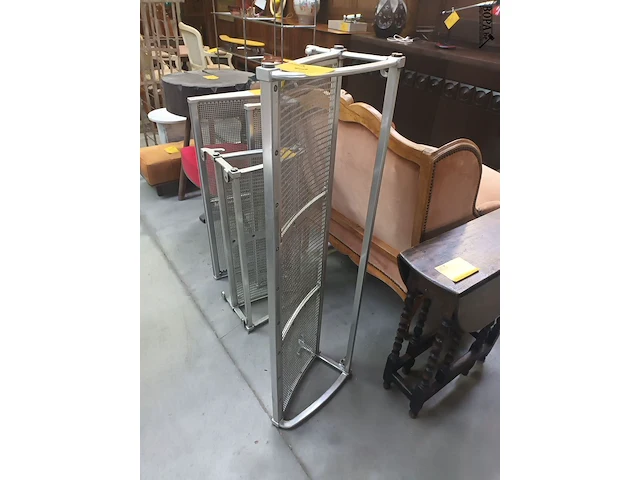 Lot 47 - bagagerek vandevelde - afbeelding 1 van  3