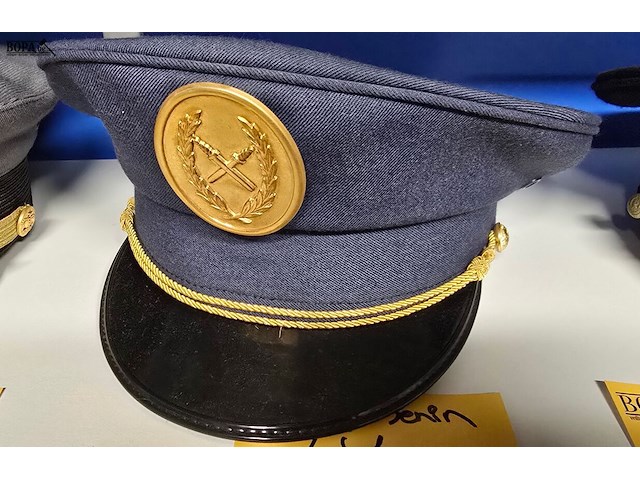 Lot 47 - benin 1 kepie - afbeelding 1 van  2