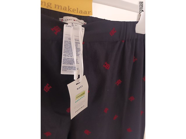 Lot 47 - broek tommy hilfiger maat xl - afbeelding 3 van  4