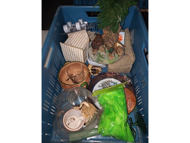 Lot 47 - decoratie en huisraad - afbeelding 6 van  7