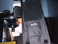 Lot 47 - gsm houders en dashcam. 3 stuks - afbeelding 2 van  5