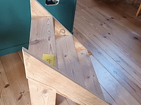 Lot 47 - houten trapje - afbeelding 3 van  3
