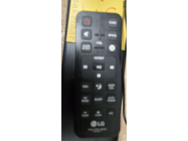 Lot 47 - lg 2 delig surround set met afstandbediening - afbeelding 3 van  7