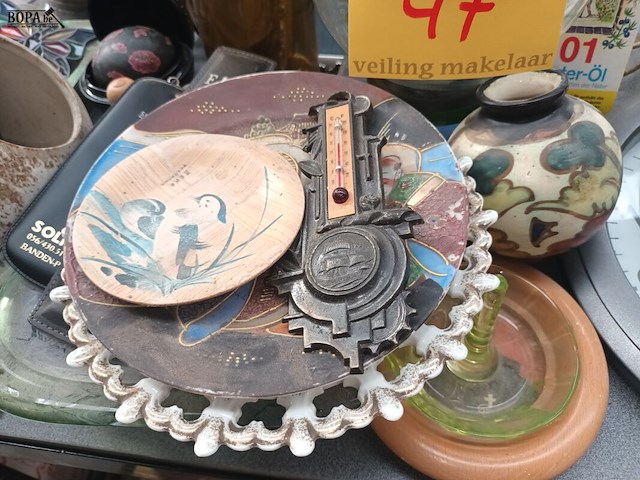 Lot 47 - lot antieke decoratie. ca. 35 stuks - afbeelding 6 van  8