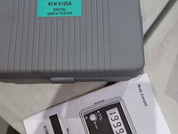 Lot 47 - meettoestellen kyoritsu. 2 stuks - afbeelding 3 van  4