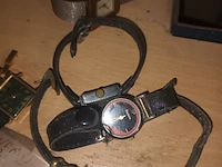 Lot 47 - oude polshorloges en armband - afbeelding 3 van  5