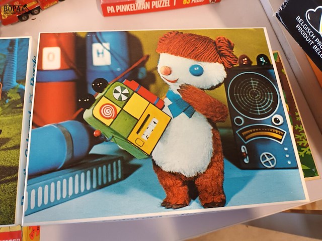 Lot 47 - puzzels. 7 stuks. - afbeelding 6 van  8