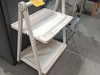 Lot 47 - pvc plantenrekje - afbeelding 1 van  4