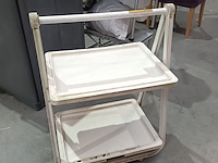 Lot 47 - pvc plantenrekje - afbeelding 3 van  4