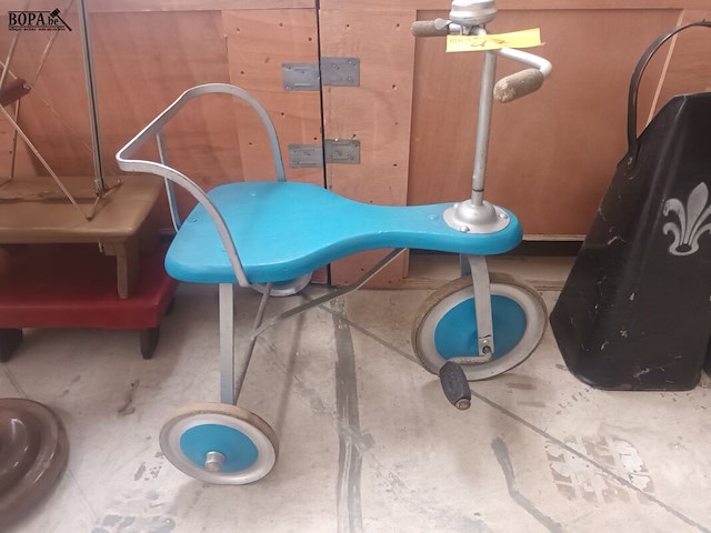 Lot 47 - retro driewielertje - afbeelding 1 van  4
