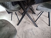 Lot 47 - ronde tafel met 4 stoelen - afbeelding 2 van  5