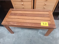 Lot 47 - salontafel in teak - afbeelding 1 van  4