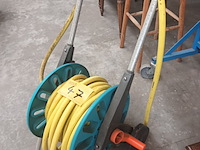 Lot 47 - tuinslang op haspel gardena - afbeelding 1 van  3