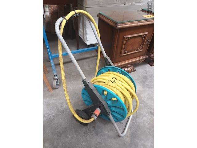 Lot 47 - tuinslang op haspel gardena - afbeelding 3 van  3