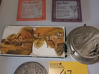 Lot 47 - vintage onderleggers