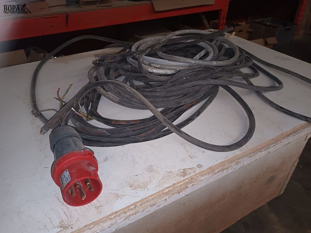 Lot 470 - kabel 400 v - afbeelding 2 van  2