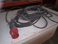 Lot 470 - kabel 400 v - afbeelding 2 van  2