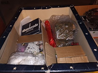 Lot 471 - kerstdecoratie - afbeelding 2 van  5