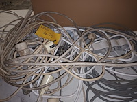 Lot 471 - lot verlengkabels en verdeelstekkers - afbeelding 3 van  3