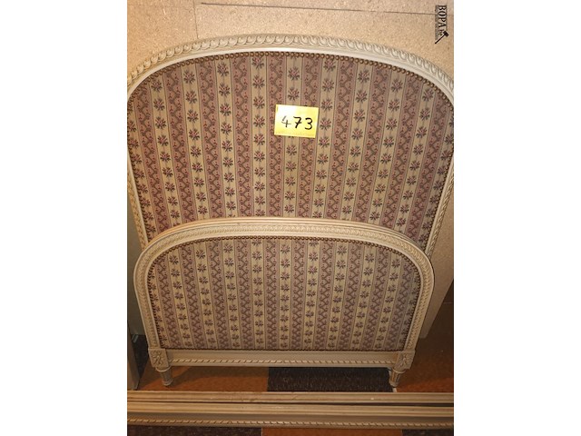 Lot 473 - antiek bed - afbeelding 1 van  3