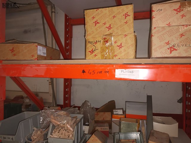 Lot 473 - bevestigingsmateriaal. inhoud rek - afbeelding 2 van  8
