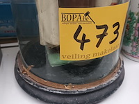 Lot 473 - mariabeeld onder globe - afbeelding 3 van  3