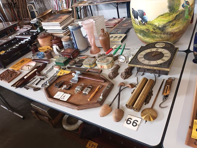Lot 474 - lot brocante. 64 stuks - afbeelding 1 van  7