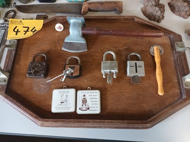 Lot 474 - lot brocante. 64 stuks - afbeelding 3 van  7