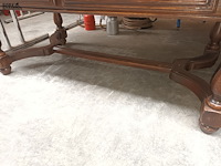 Lot 477 - salontafel met 2 lades - afbeelding 3 van  3