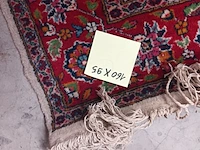 Lot 478 - handgeweven oosters tapijt - afbeelding 4 van  4